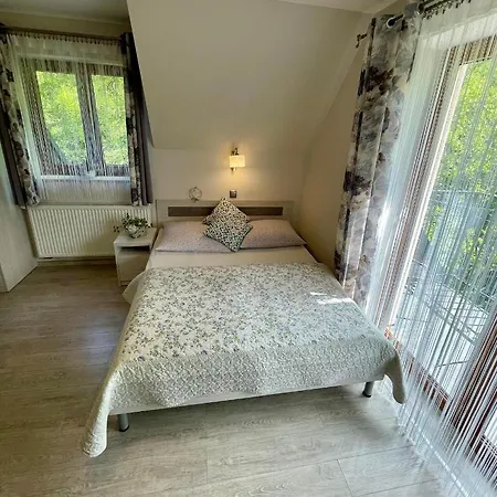 Goscinne Nowa Gran Ubytování v soukromí