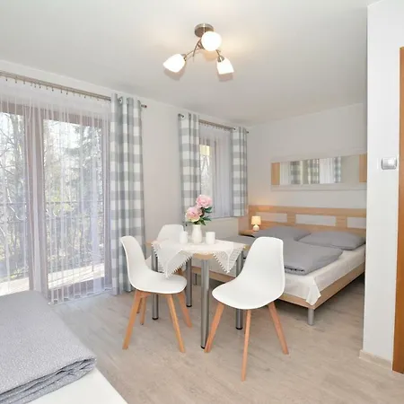 בית אירוח Goscinne Nowa Gran זקופאנה