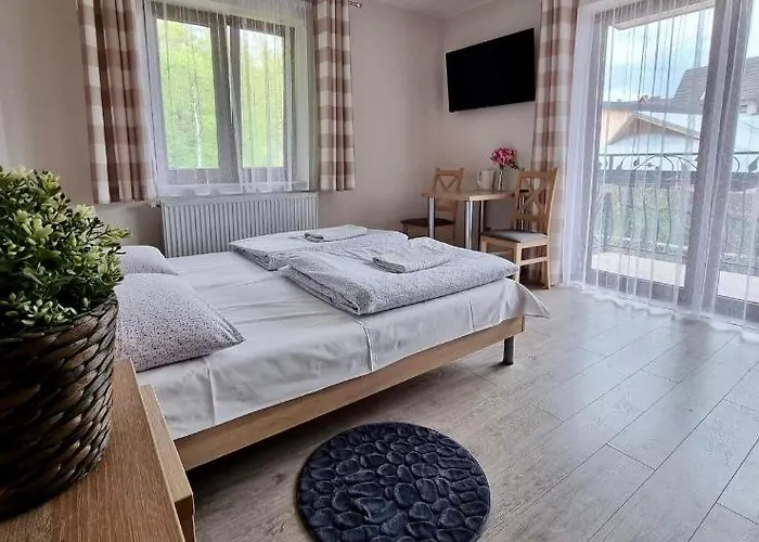 Goscinne Nowa Gran * זקופאנה