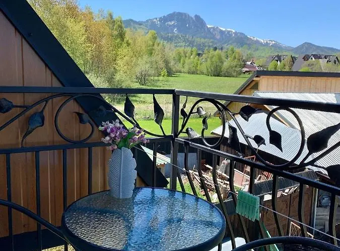 בית אירוח Goscinne Nowa Gran זקופאנה