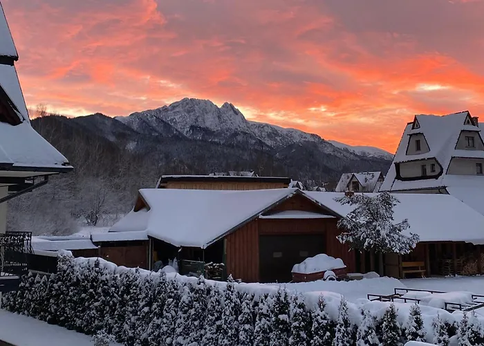 Goscinne Nowa Gran בית אירוח